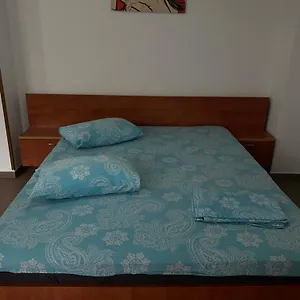 Quiet Garden 1st Floor Bucureşti